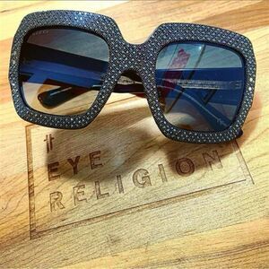 Gucci 3861 Women's Sunglasses in Black with Crystals